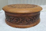 Round Wooden box