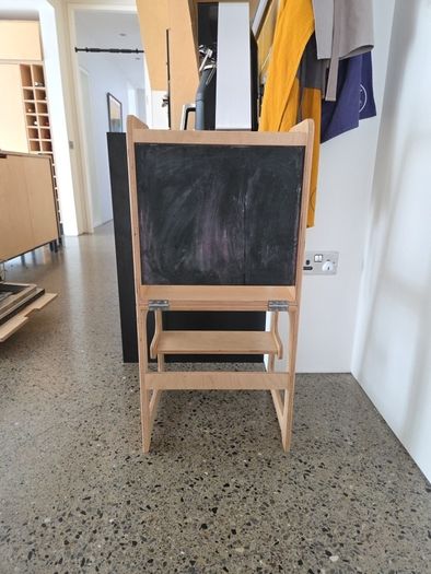Montessori Tower