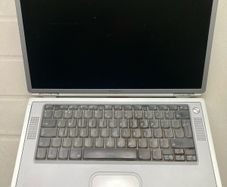 Apple PowerBook G4 Titanium
