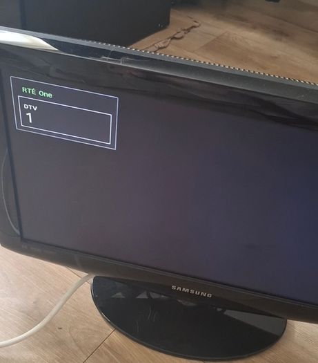 Tv samsung 22 inch