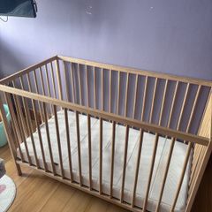 baby cot