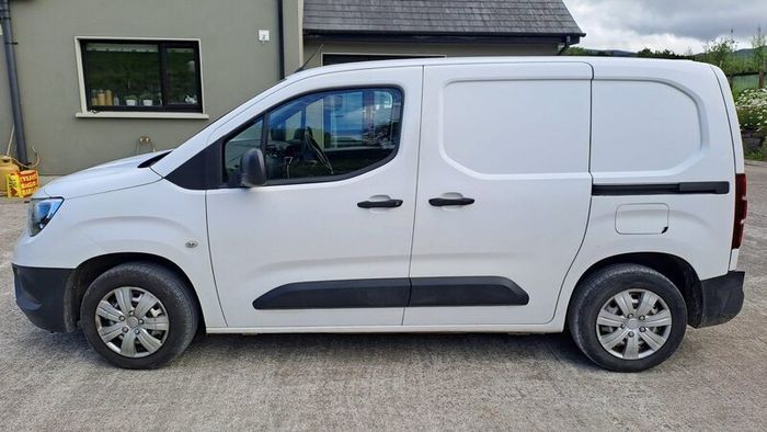 211 Opel Combo Diesel