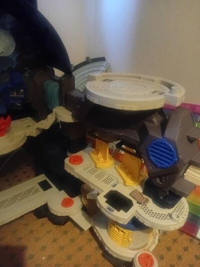 Imaginext Bat Cave