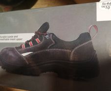 Safety shoes