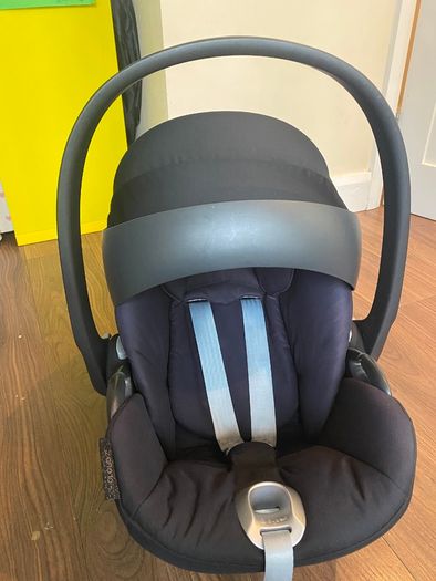 Seat + base | Cybex Cloud Z + Base Z + Newborn Insert