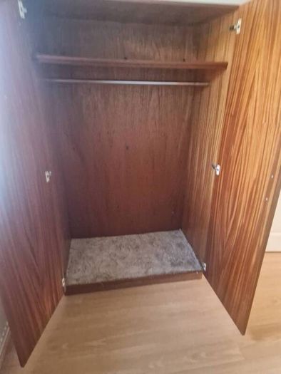 Free Wardrobe