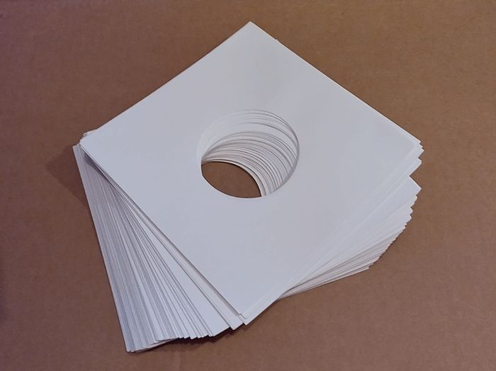Over 25% OFF! 150 X 7" Inch CREAM Paper Inner Sleeves For 45s - 45rpm Singles - Square Corners - Premium Top Quality