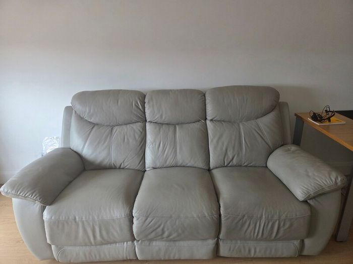 leather sofa