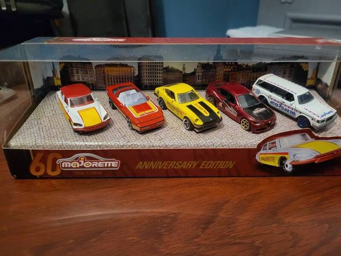 model set