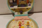 Vintage 1989 Polly Pocket Beach House Complete