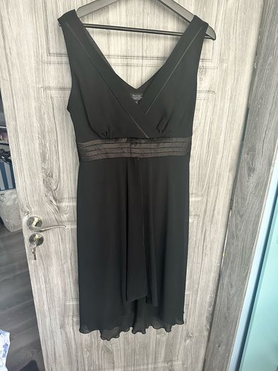 Debenhams Black Dress: UK 14