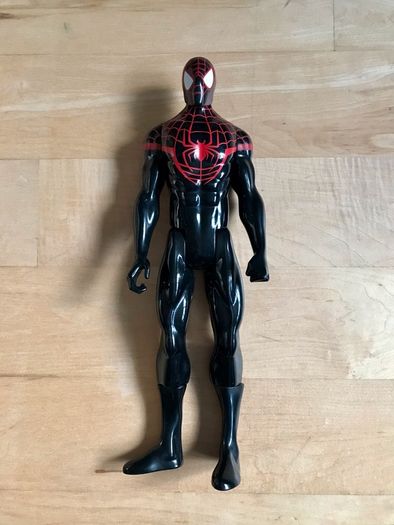 Action figure bundle