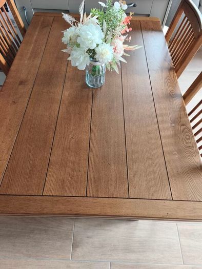 Oak table