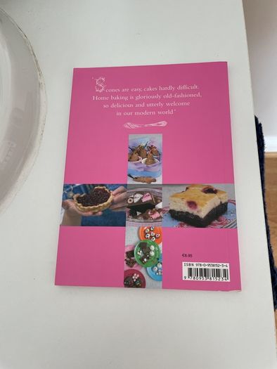 Avoca  Cookery Book - Very Popular - Brand New