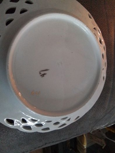 Reticulated Plate