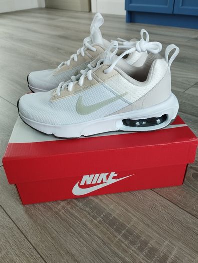 Nike Kids Trainers UK Size 3