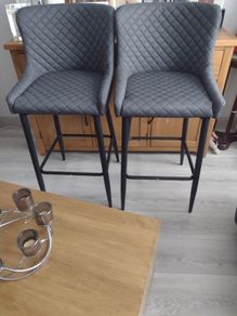 bar stools