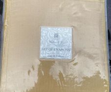 4 new gold napkins, Walton and Co