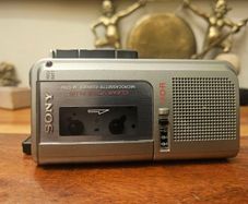Sony M-570V Microcassette Voice Recorder