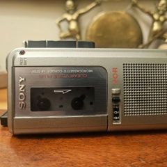 Sony M-570V Microcassette Voice Recorder