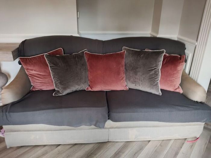 Helen turkington sofa