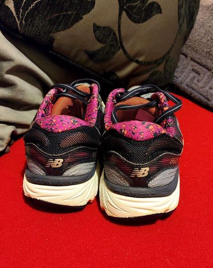 New Balance 860v7 Running Shoes Size EU 39 / US 8 / UK 6