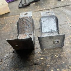Ford Capri mk3 bumper end cap bracket