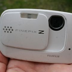 Fujifilm Digital Camera FinePix Z30 10.0MP Tested