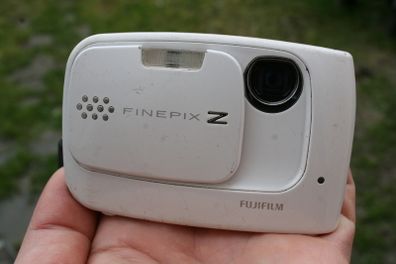 Fujifilm Digital Camera FinePix Z30 10.0MP Tested