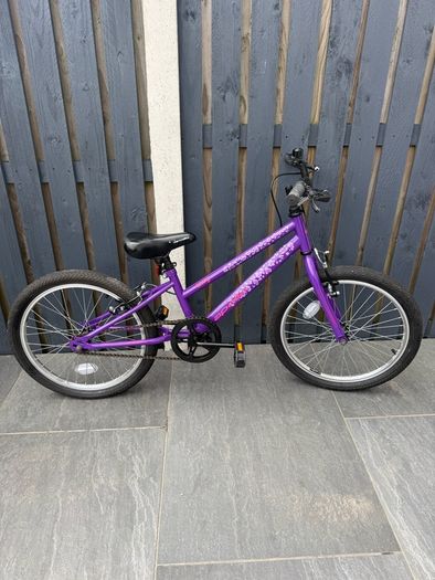 Apollo Envy Junior Girls Bicycle Age 6 to 11 years
