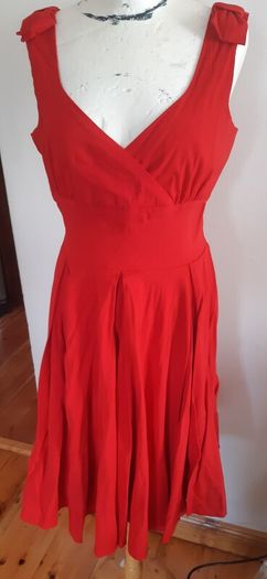 Red  So  couture dress 1950's style