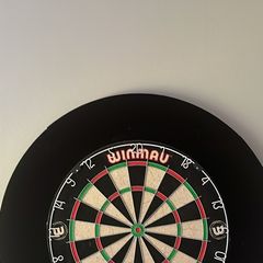 winmau dart board and surround
