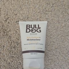 Skin moisturiser