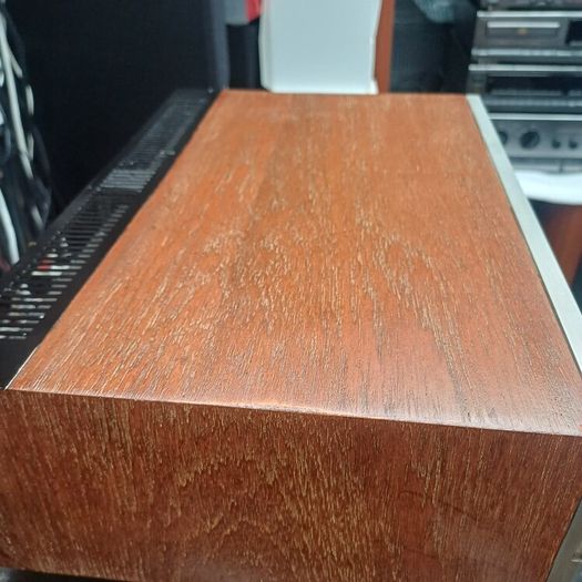Legendary Vintage Leak stereo Delta 70 amplifier brilliant little amp and sounds wonderfull Tube like warmth and depth in great condition