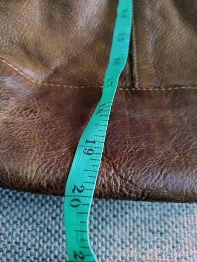 Spikes and Sparrow large brown genuine leather handbag in very good condition with zipped closure and internal pockets and a zipped external pocket see last five photos for exact measurements FREE STANDARD POSTAGE INCLUDED