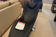 Swivel Chaise Longue