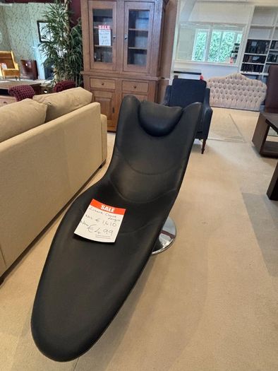 Furniture Showroom Closing Down Sale