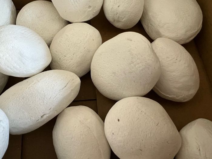 Full Pack of White Ceramic Pebbles for Gas / Bioethanol Fire (25-30 Pcs)