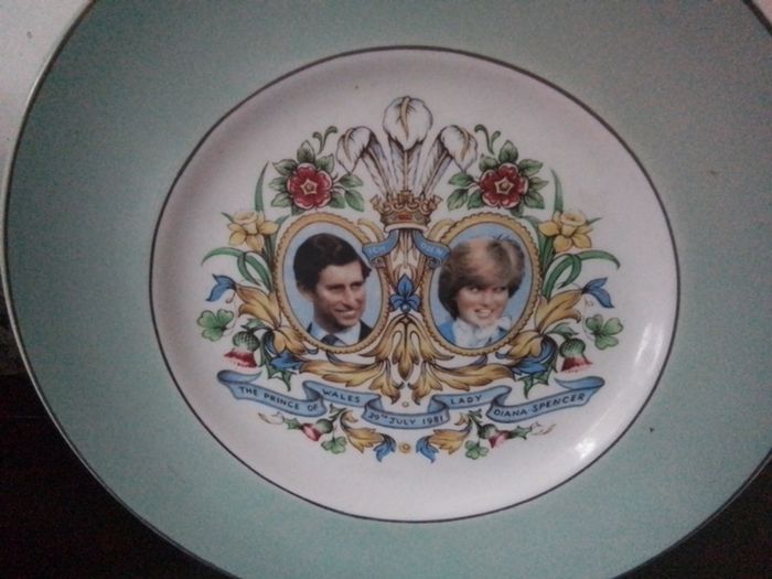 Three Royal Celebration Wedding Plates
