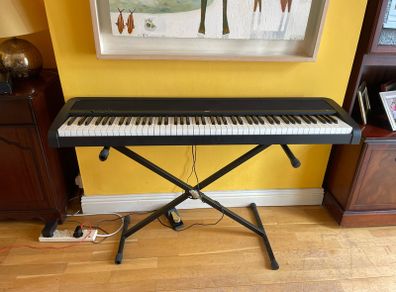 korg B2 keyboard
