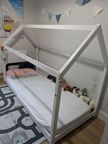 Montessori toddlers Bed Frame - Immediate collection