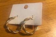 gold coloured Earrings