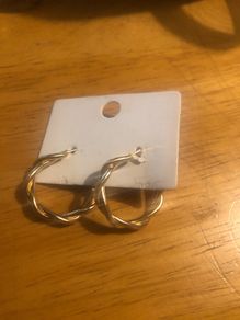 gold coloured Earrings
