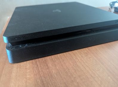 PlayStation 4 Slim 1 TB