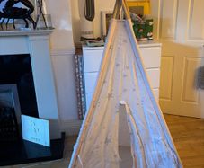 Kids tent