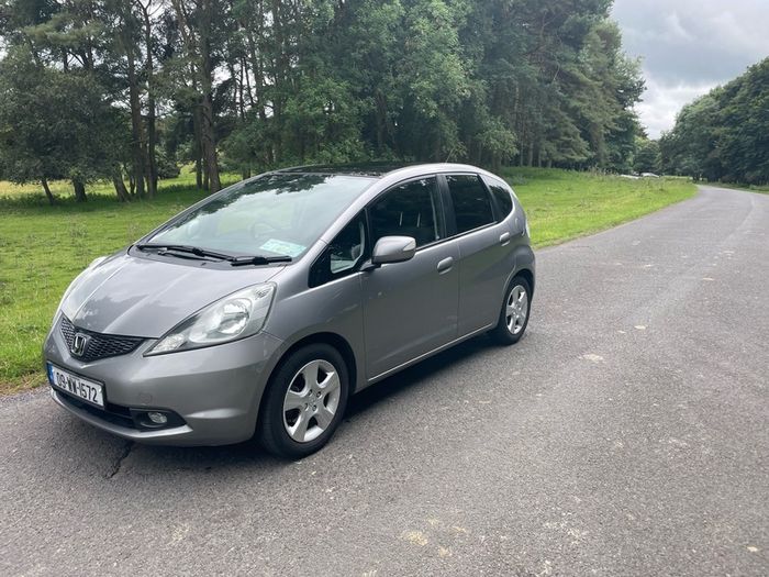 2009 Honda Jazz fresh nct + android auto with camera and sensors
