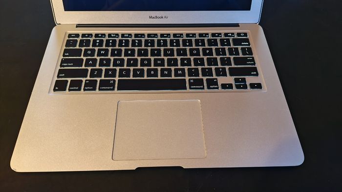 Macbook Air 13" 2014 A1466 | New Battery | I5 | 4gb Ram | 128gb Ssd | Big Sur
