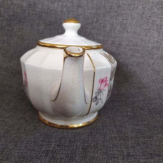 1960s Price & Kensington teapot