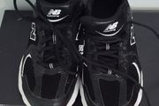New Balance runners size 6