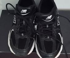 New Balance runners size 6